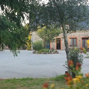 Aux Bonnes Herbes Bed & Breakfast Bais (Ille-et-Vilaine)